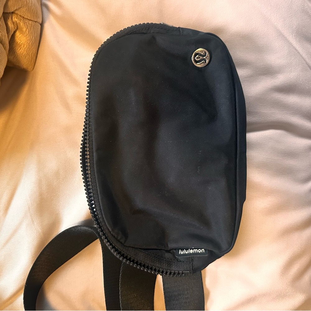 lululemon athletica Black Belt Bag